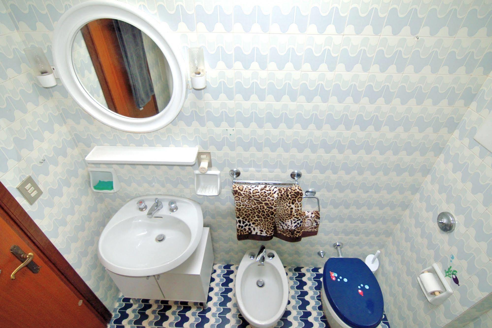Specchieri Apartment *